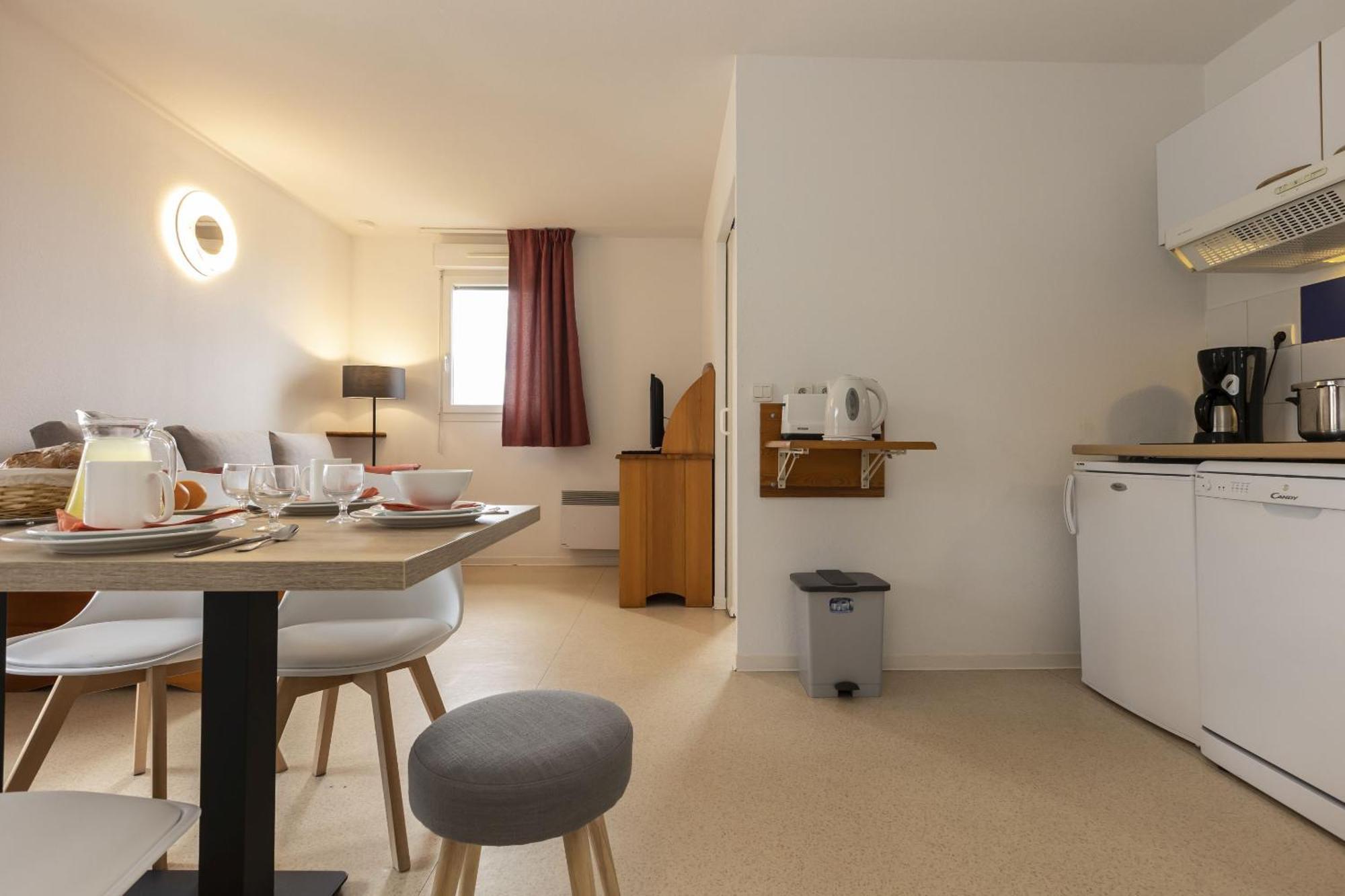 Residence Odalys Mille Soleils Фон-Ромё Экстерьер фото