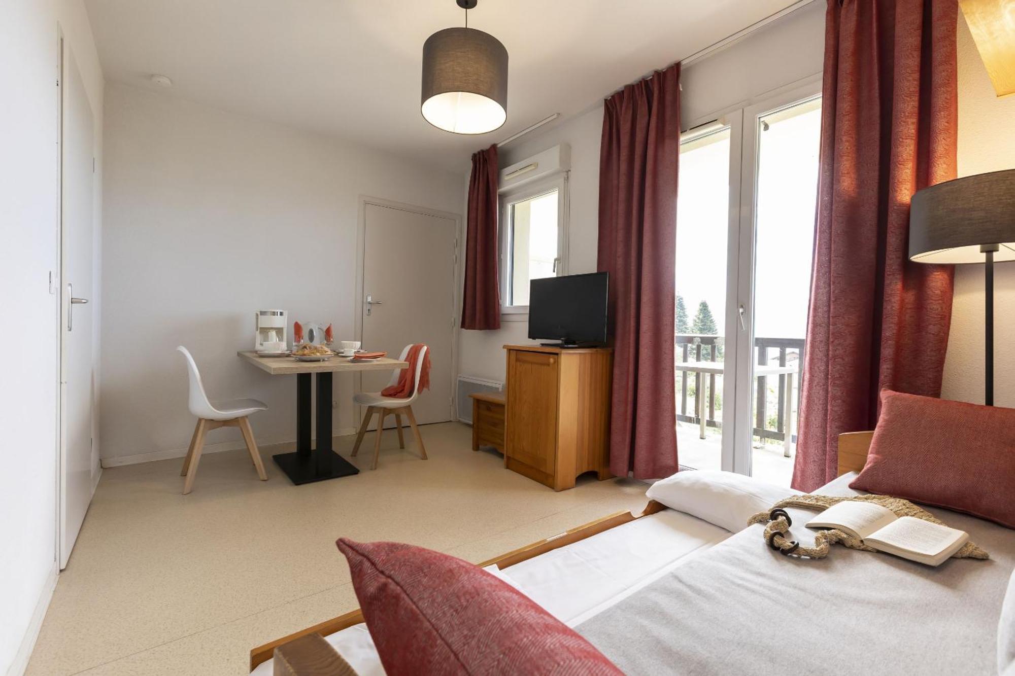Residence Odalys Mille Soleils Фон-Ромё Экстерьер фото