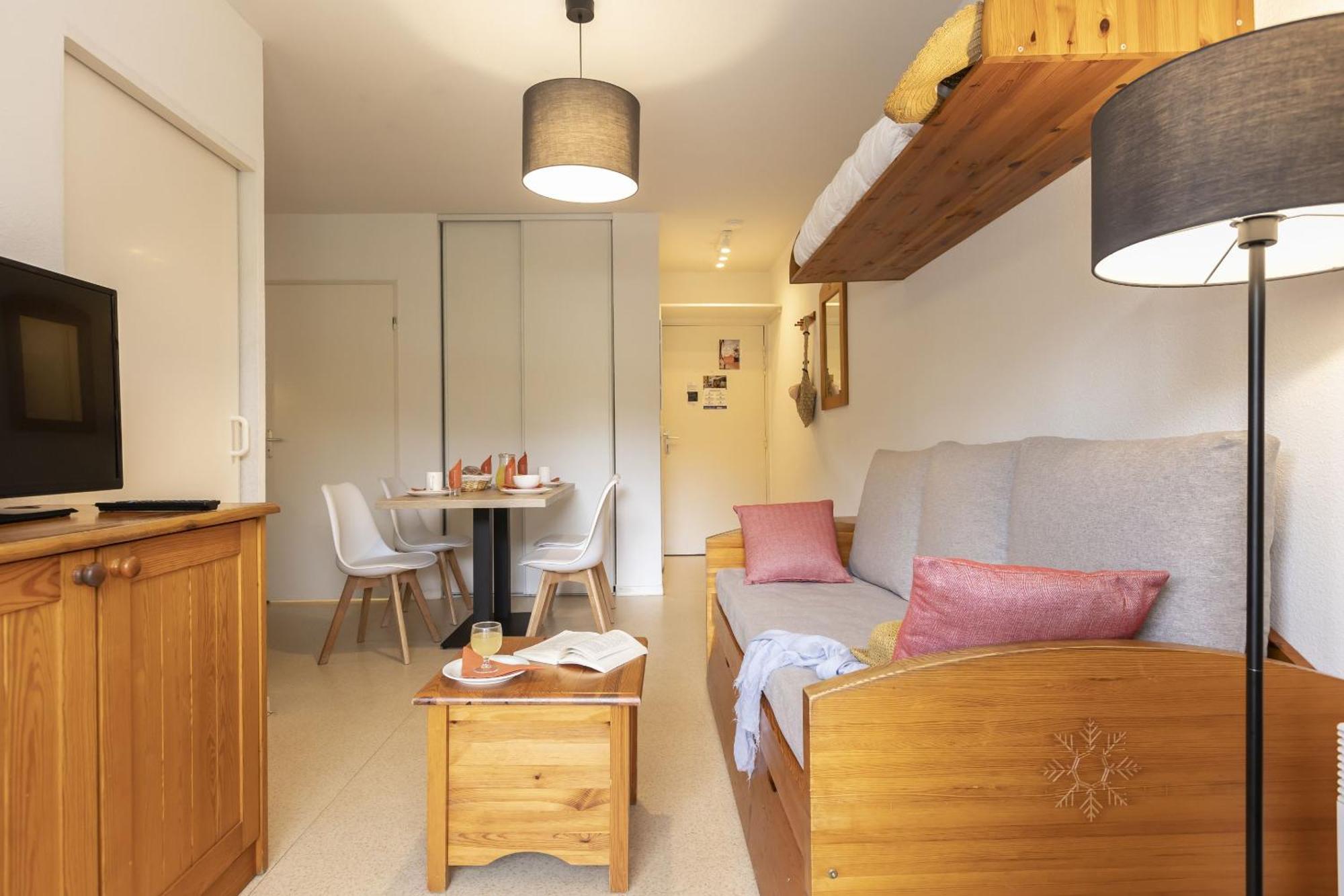 Residence Odalys Mille Soleils Фон-Ромё Экстерьер фото